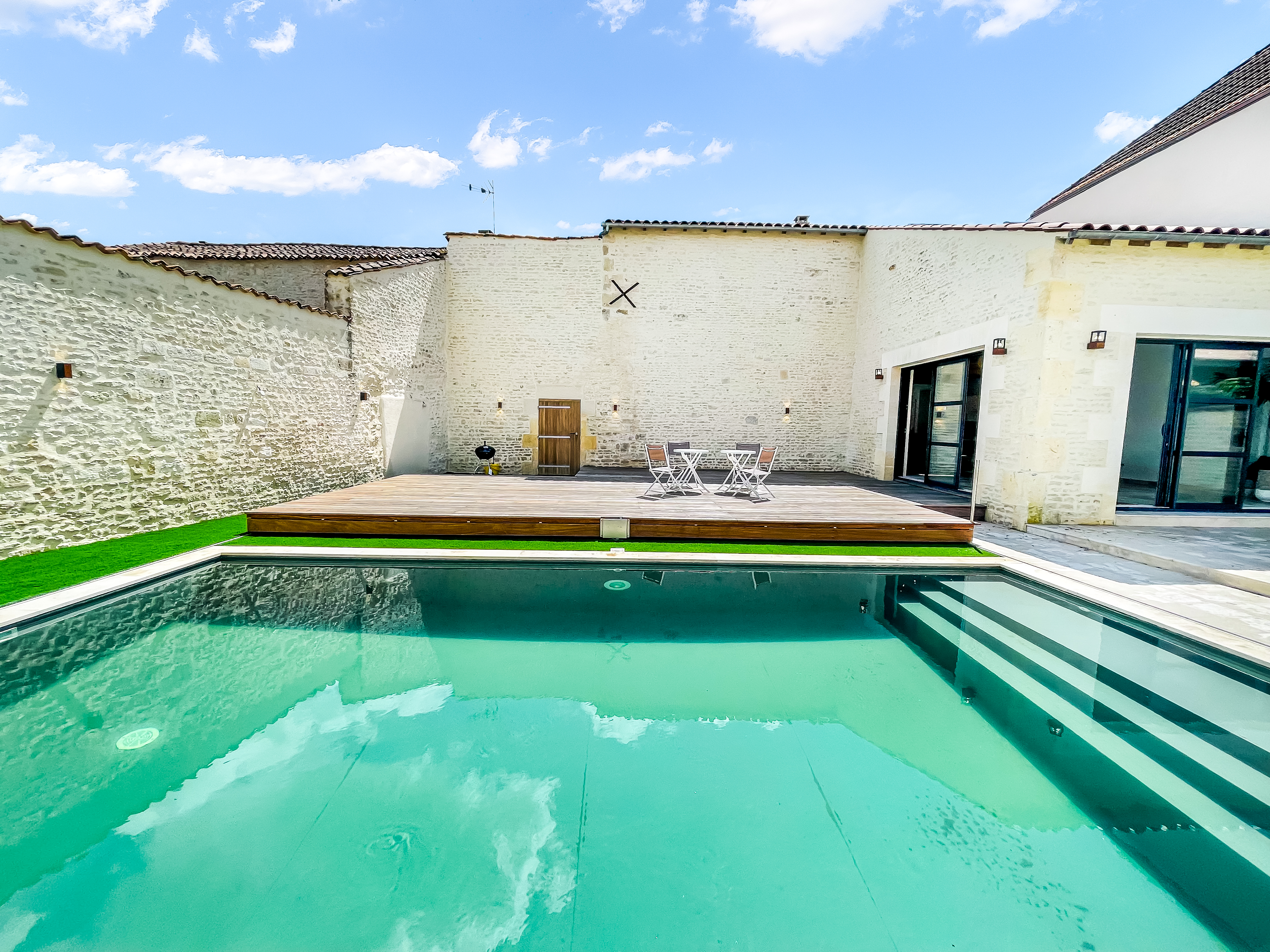 Pool from water level